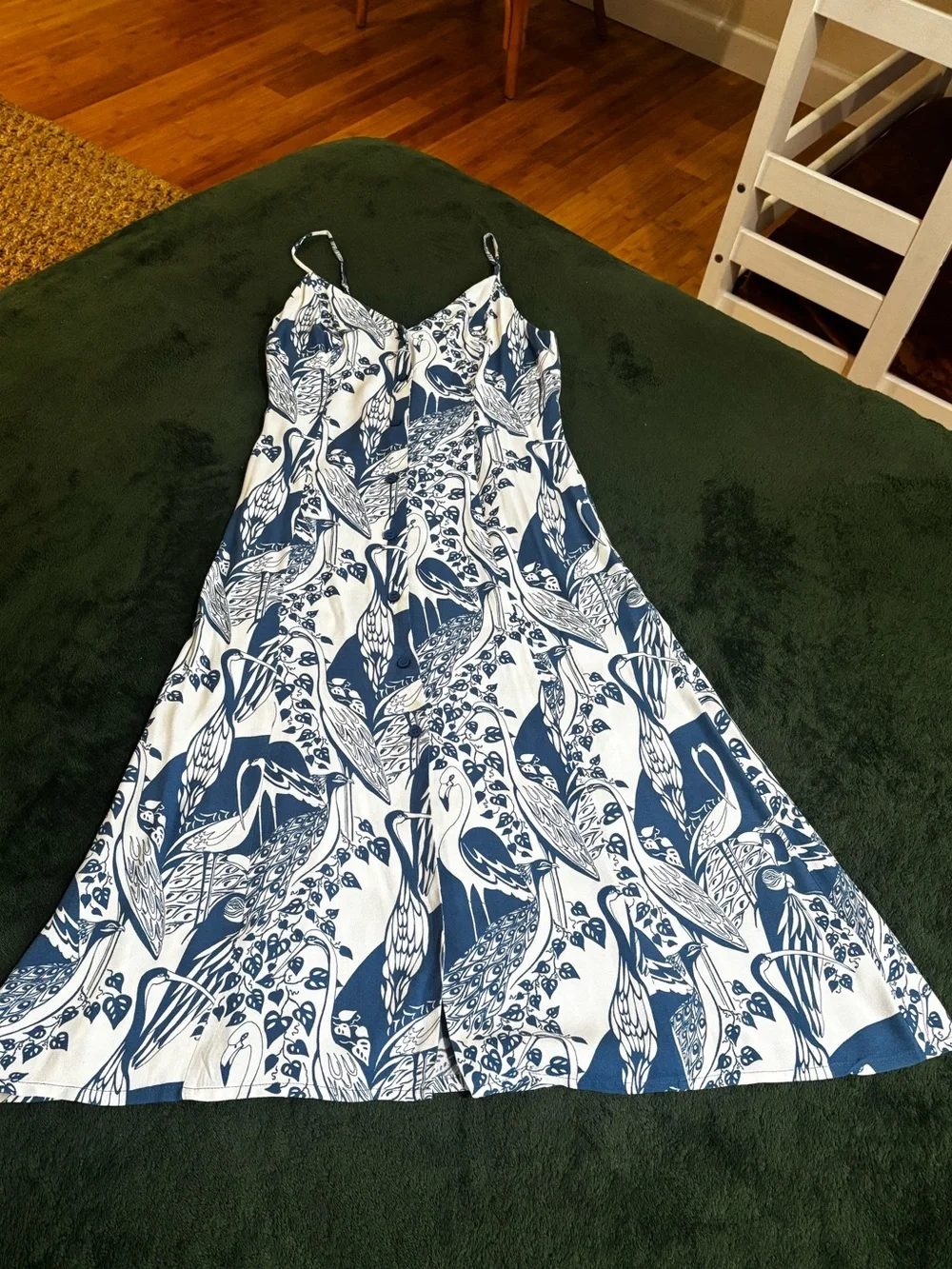 Reformation 2 Gemstone Dress in avian print- just gorgeous - Picture 5 of 10